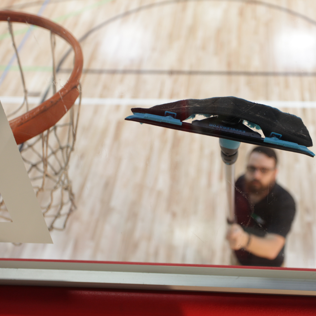 Hoopclean Backboard Cleaner Courtclean